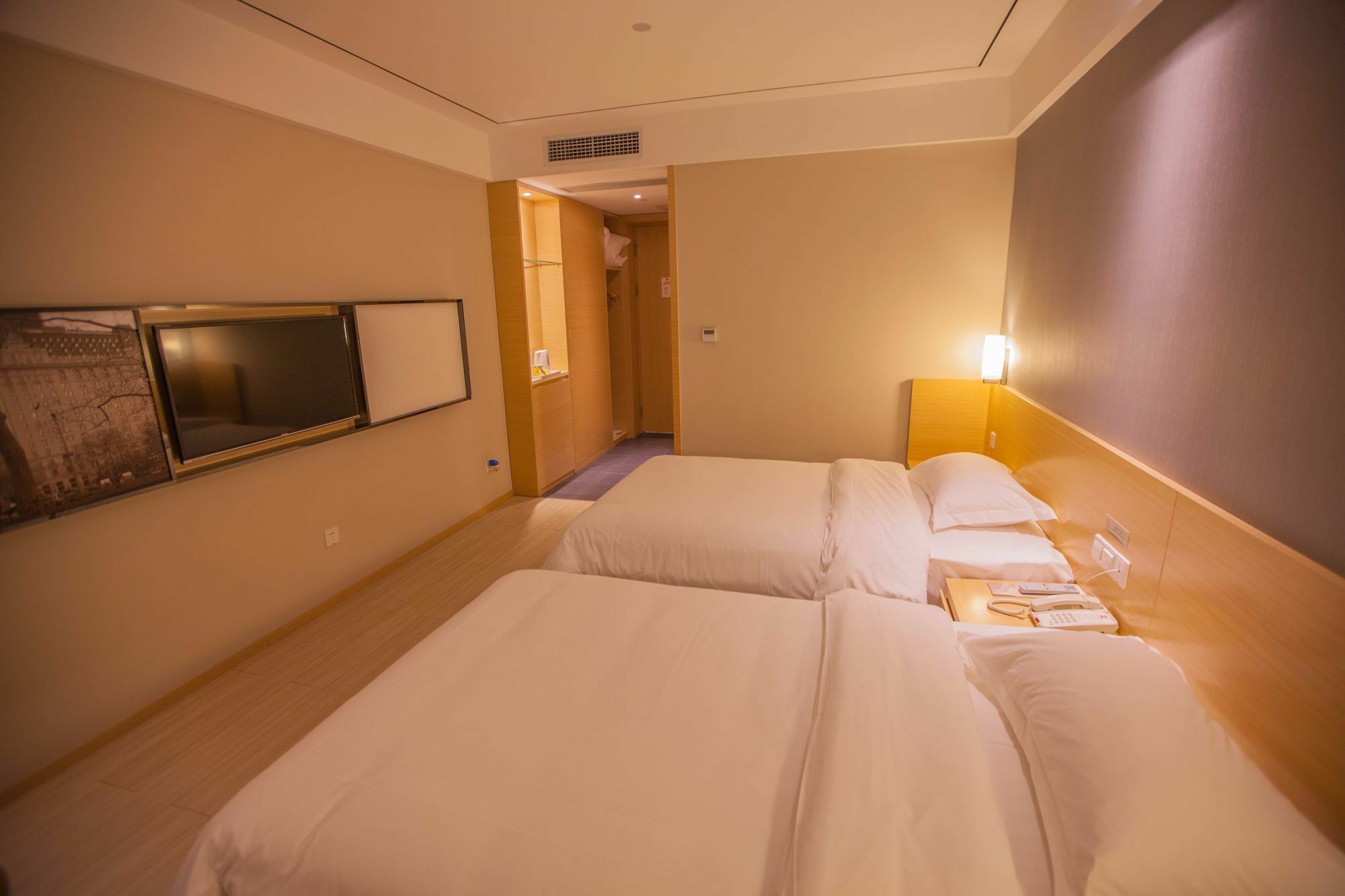 Ibis Leshan City Center Exterior foto